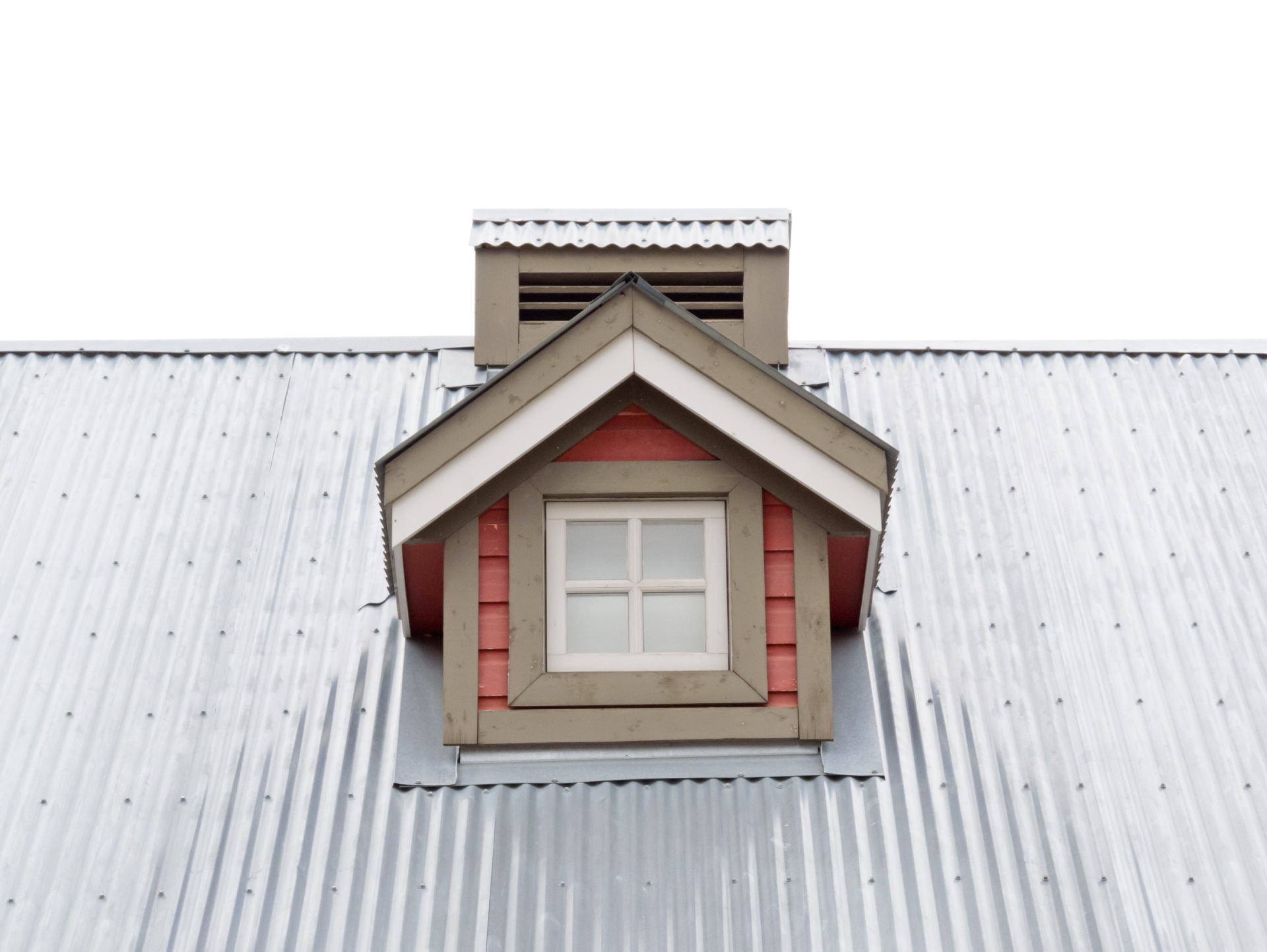 3 Essential Metal Roofing Pros: Longevity, Style & Energy Efficiency