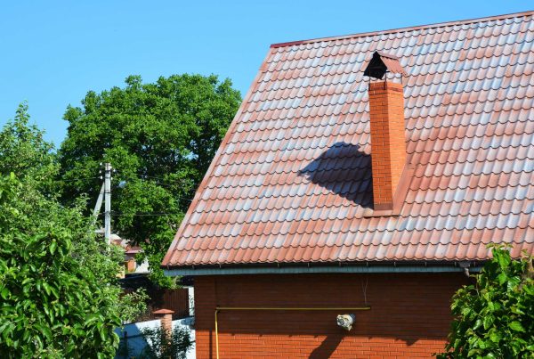Understanding Metal Roof Chalking: What Causes It and When to Worry - Green Metal Roofing